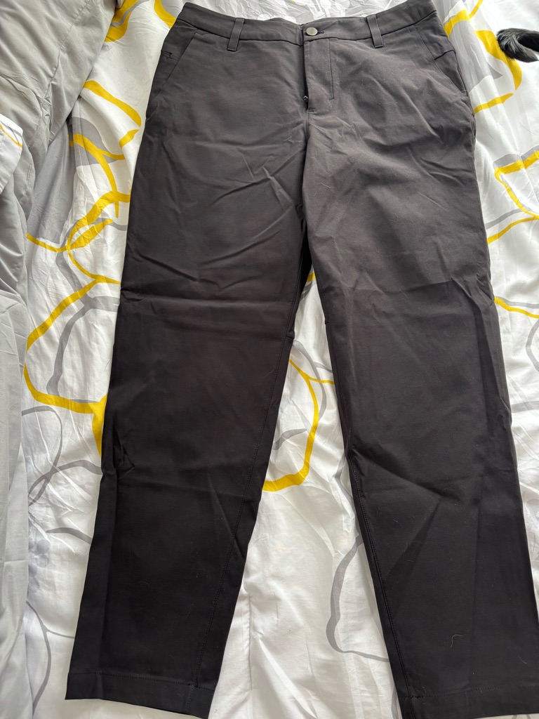 Lululemon Athletica Men's Black Slim Stretch Pants